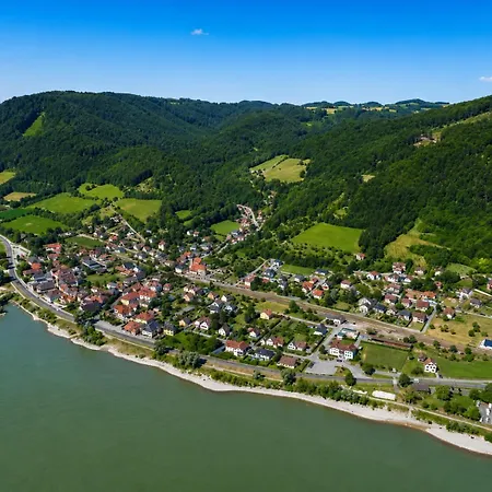 Zuhause Am Bach Ruhige Fuer Erholungssuchende Am Welterbesteig Und Donauradweg