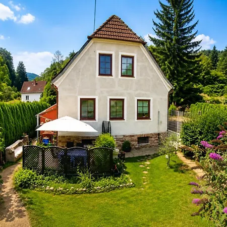Zuhause Am Bach Ruhige Fuer Erholungssuchende Am Welterbesteig Und Donauradweg منزل للإقامة Aggsbach